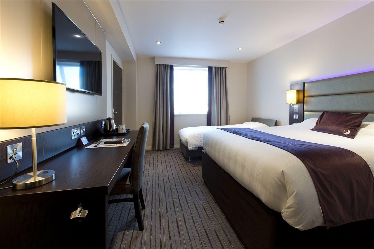 Premier Inn Premier Inn Seaton Екстериор снимка